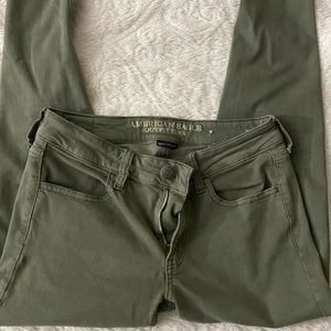 American Eagle Green Jeggings 6R